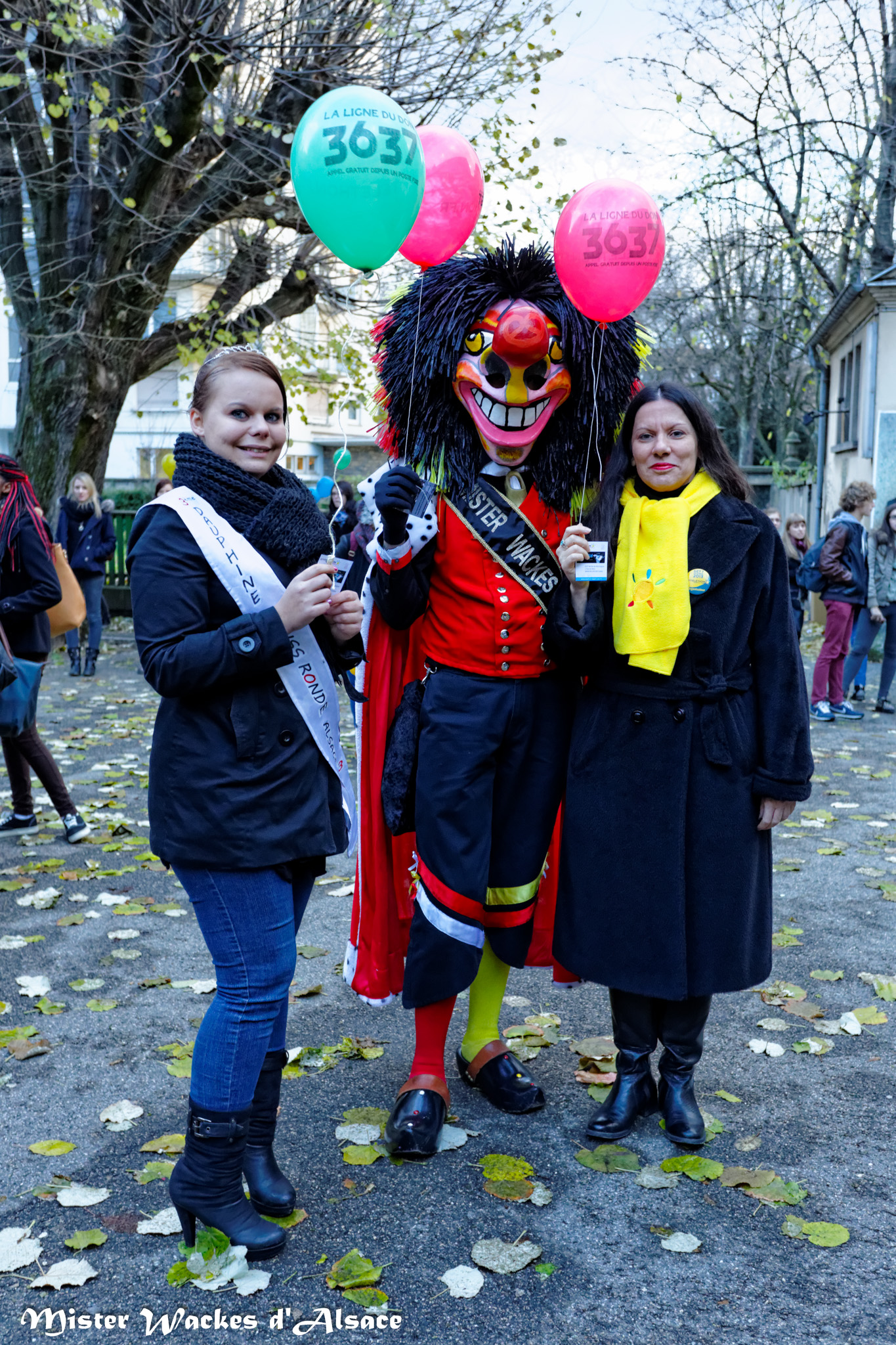 Téléthon Mulhouse 2013, lacher de ballons organisé par le lycée Montaigne de Mulhouse