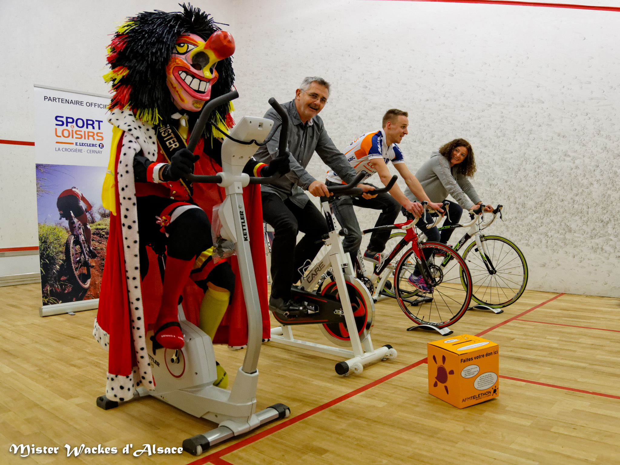 Téléthon Mulhouse 2013, Squash 3000, Défi: parcourir 830kms du Tour d’Alsace en vélo d’intérieur.