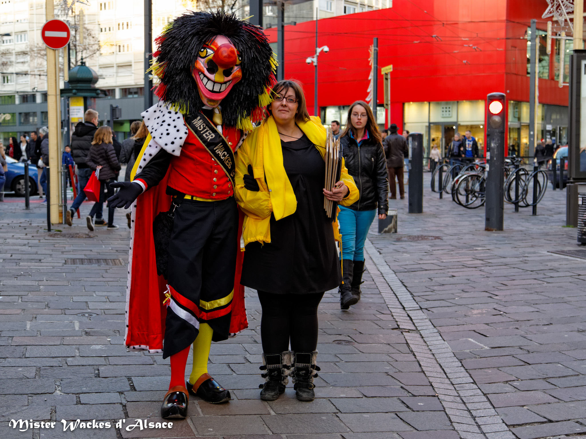 Téléthon Mulhouse 2013, Porte Jeune, Pat’à Sel et Mister Wackes d’Alsace vont à la chasse aux énigmes