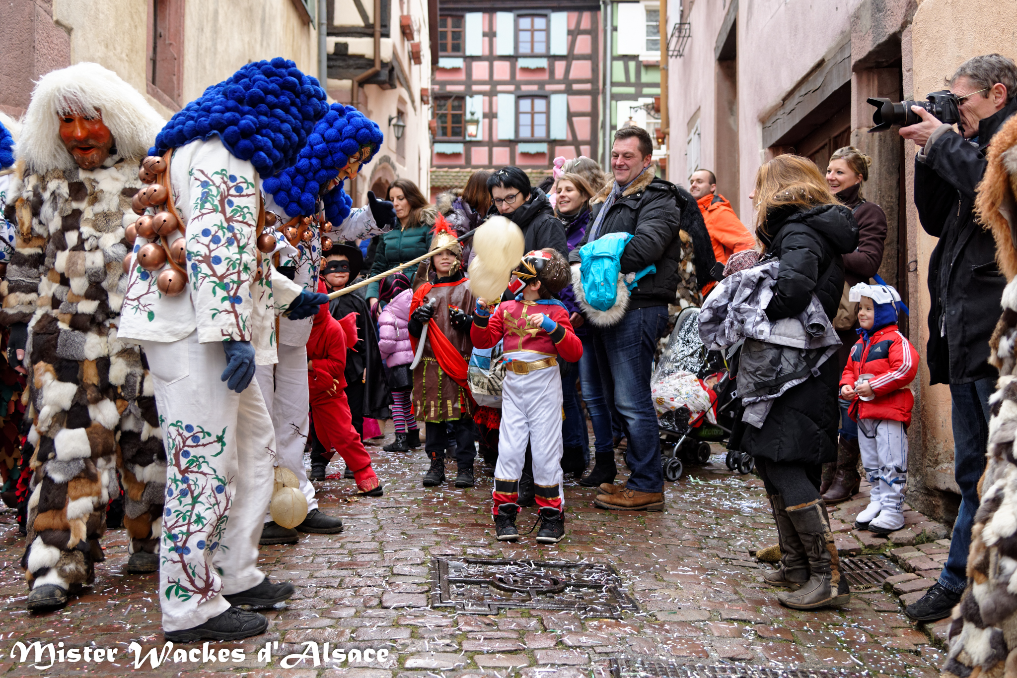 Carnaval de Riquewihr 2015 avec les Schlehengeister du Narrenzunft AHA Weil der Stadt
