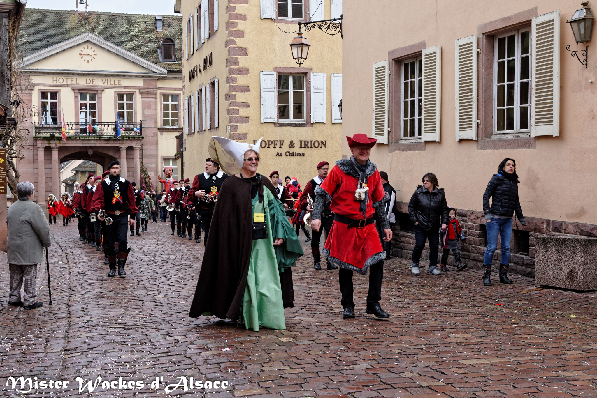 Carnaval de Riquewihr 2015 avec Nicole Sirot, la présidente et le vice président du carnaval de Riquewihr