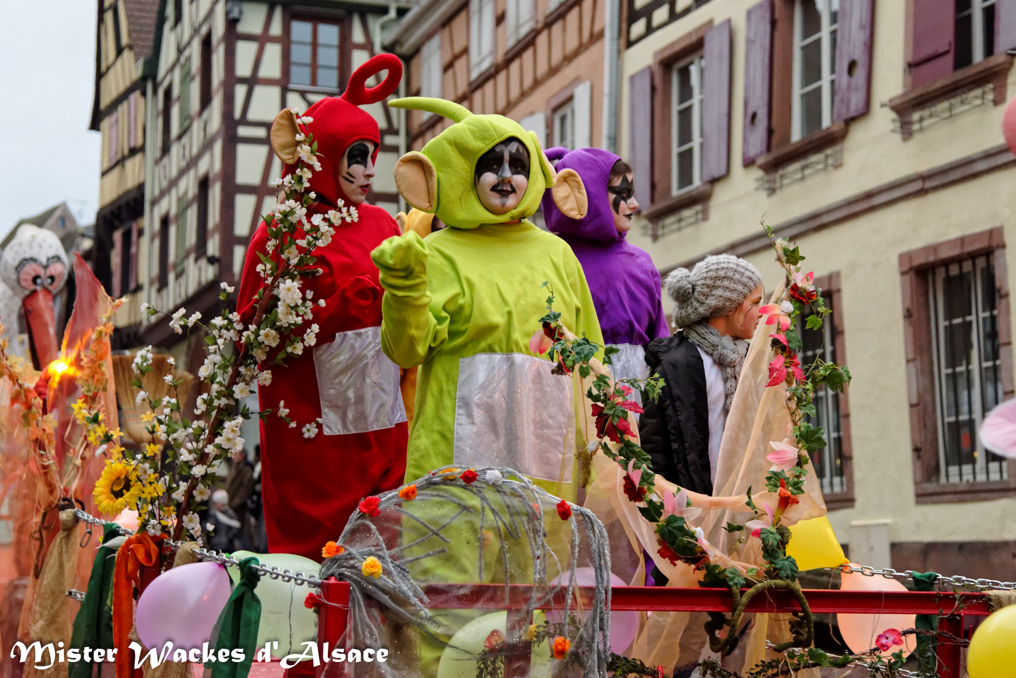 Carnaval de Riquewihr 2015 et le char des enfants