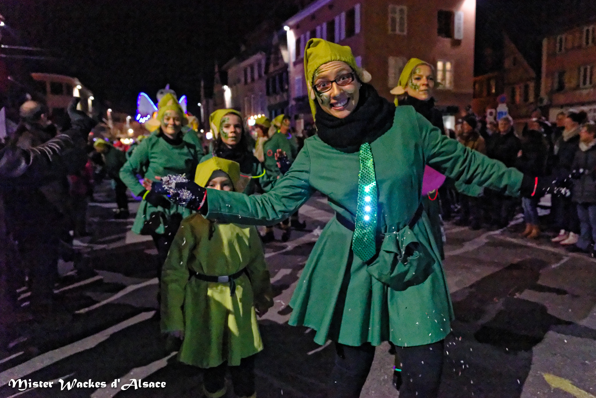 Carnaval nocturne des Machores et les gentils lutins Les Kneckes de L'Aubach Scherwiller