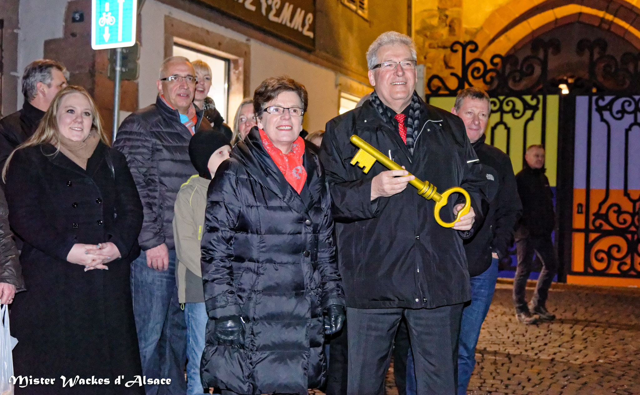 Carnaval nocturne des Machores - Remise des clés de la Ville par Marcel Bauer, Maire de Sélestat