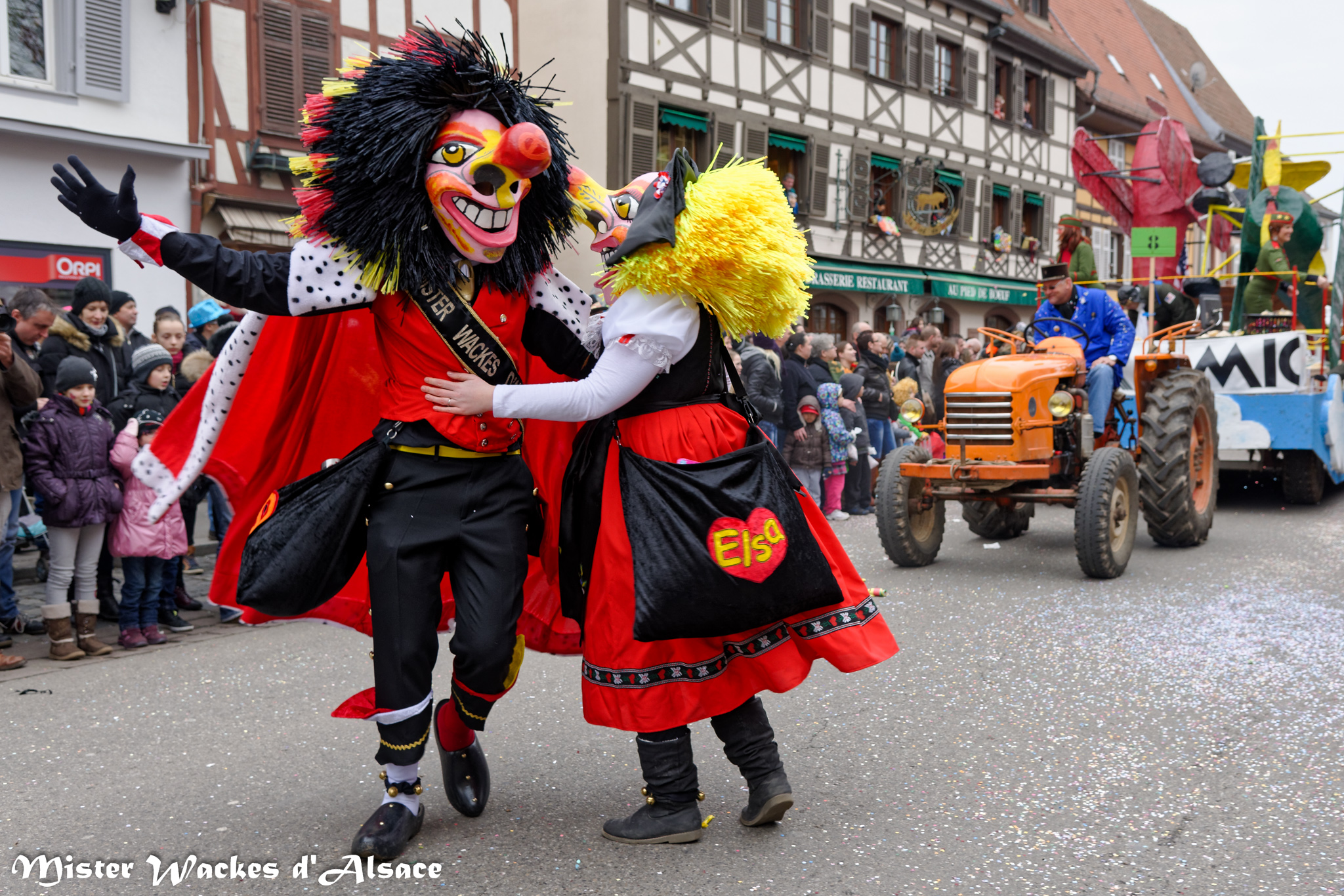 Carnaval de Sélestat 2015 avec Mister Wackes d'Alsace et sa dulcinée Elsa