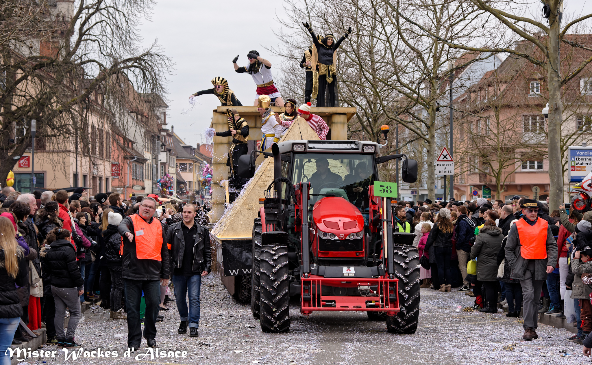 Carnaval des Machores 2015 avec le char Les Prima Bon de Sélestat
