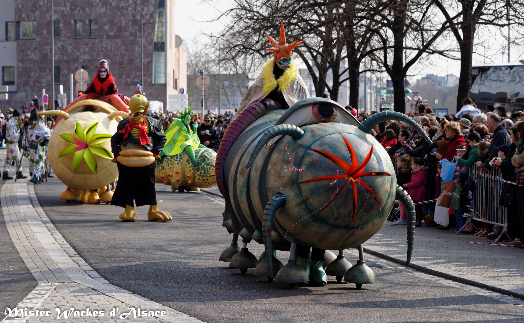 Carnaval de Strasbourg 2015 avec la Délégation Intergalactique de la compagnie Acidu