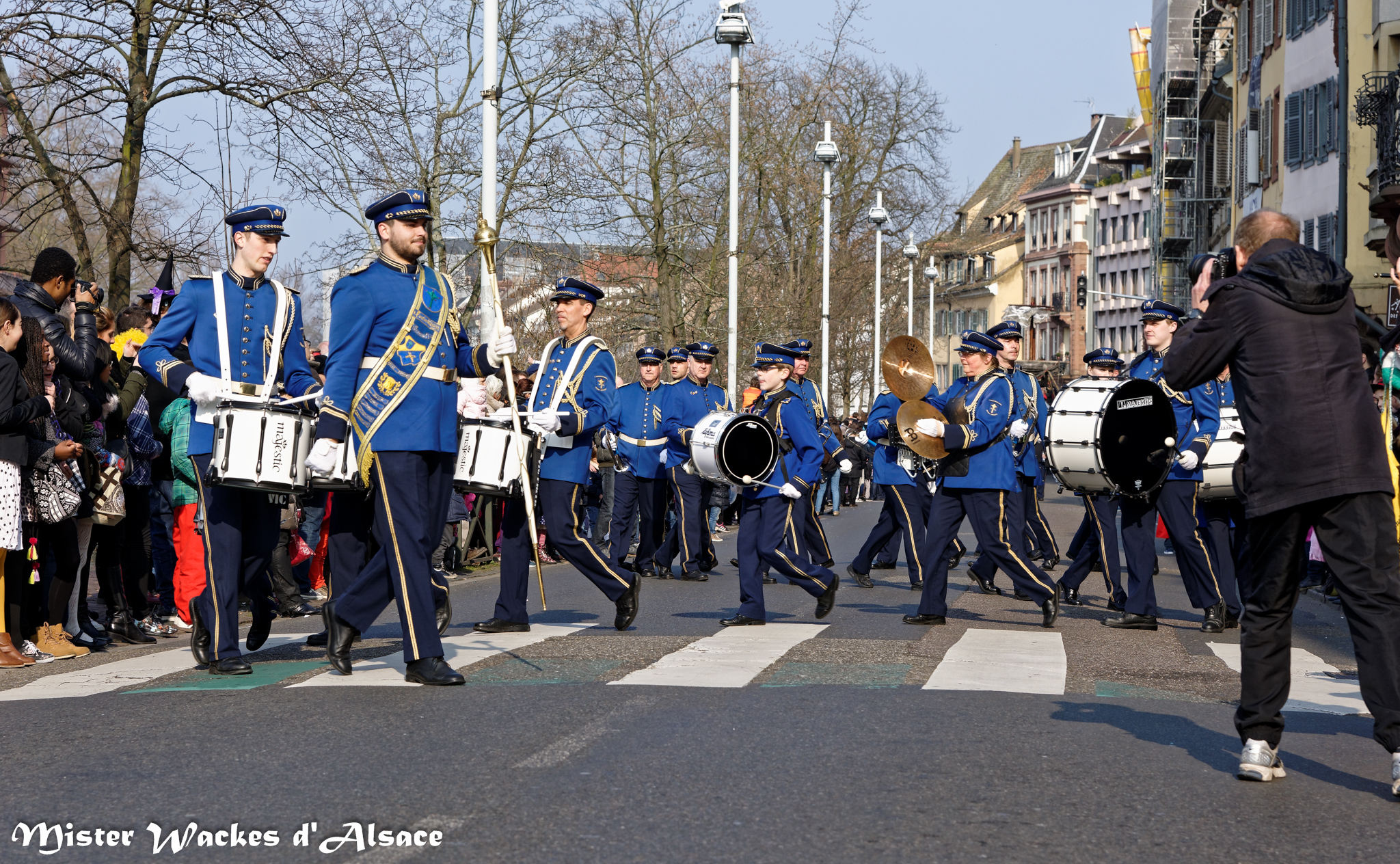 Carnaval de Strasbourg 2015 et l'impressionnante Fanfarencorps 1969 E.V. Gross-Zimmern