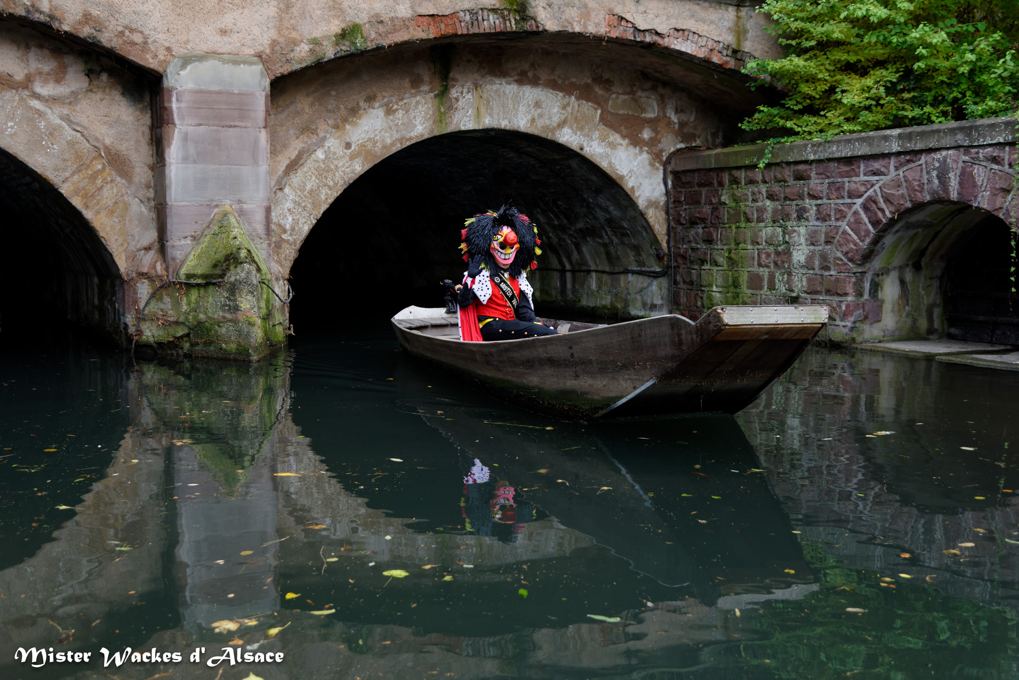 Petite Venise Colmar - promenade en barque au fil de l'eau
